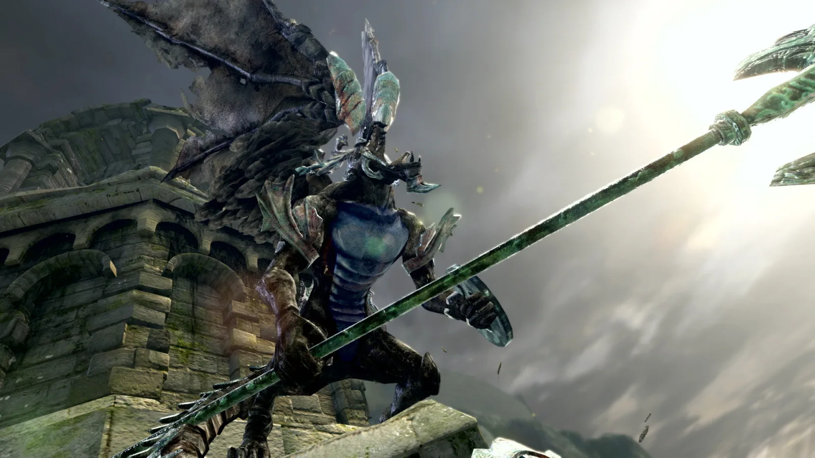 Dark Souls, un chevalier à la lance sur les toits d'une cathédrale