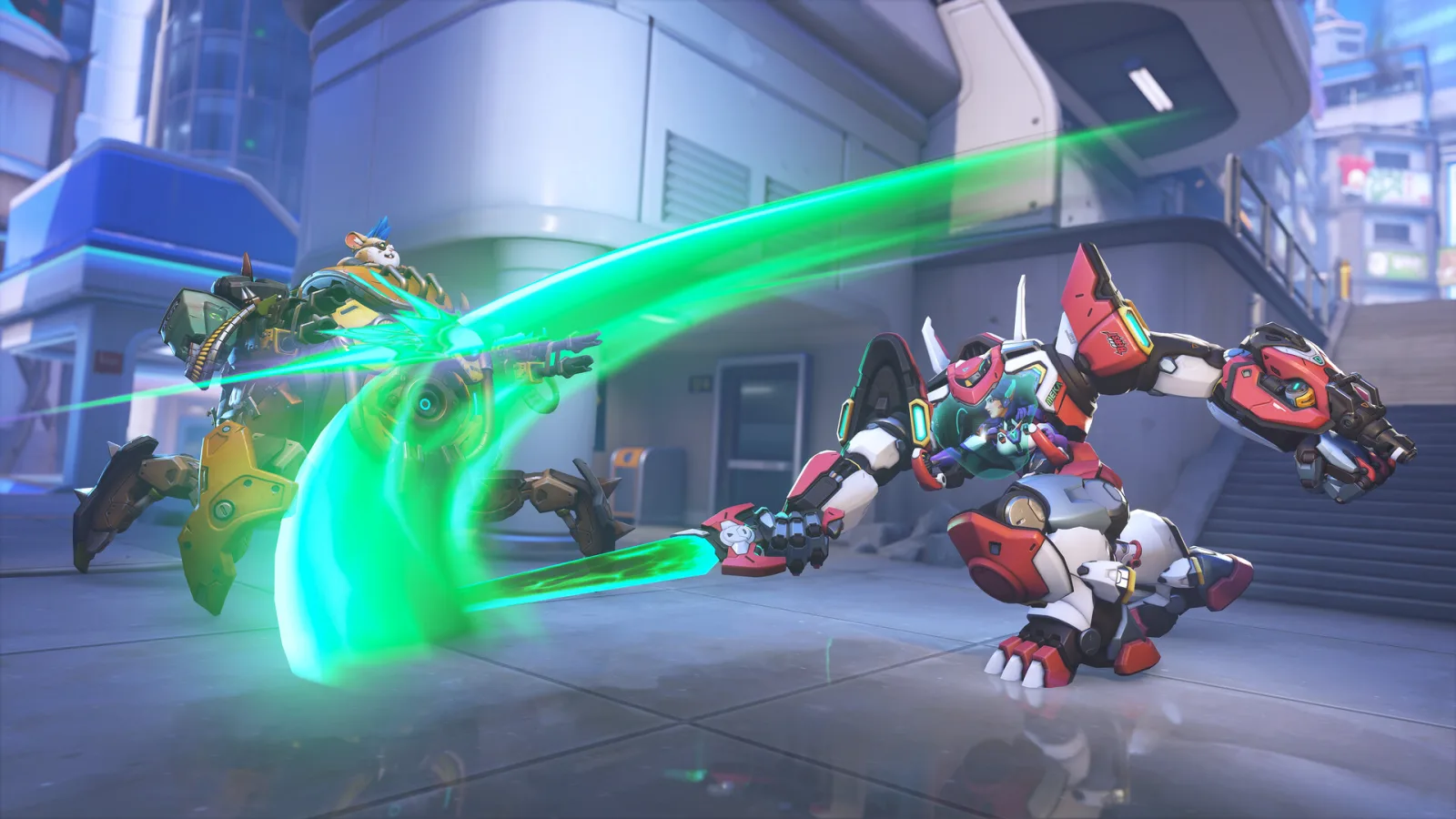 Overwatch, une traînée d'épée verte face à un tank dans une rue futuriste